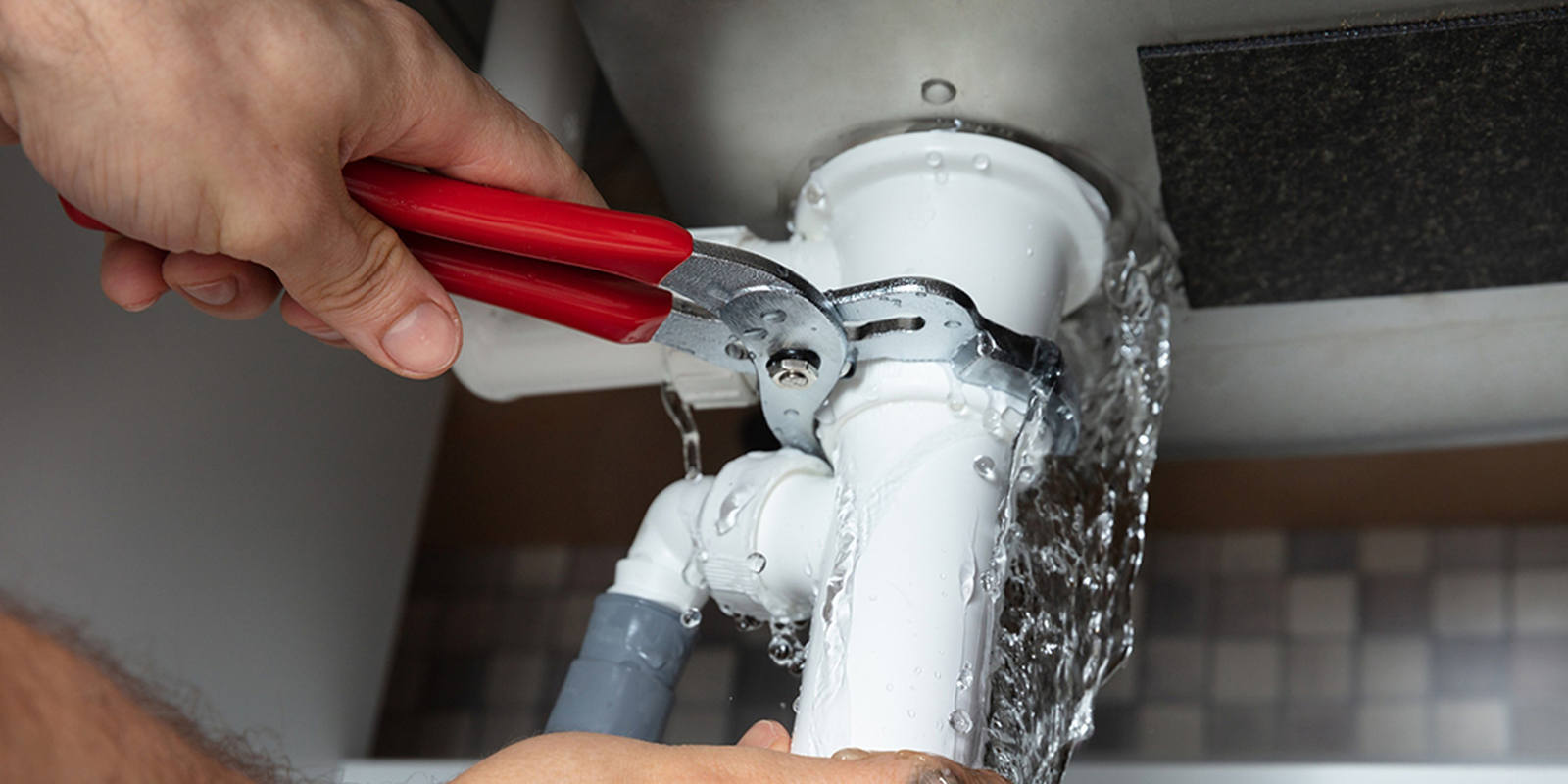 emergency pipe repair Stanmore